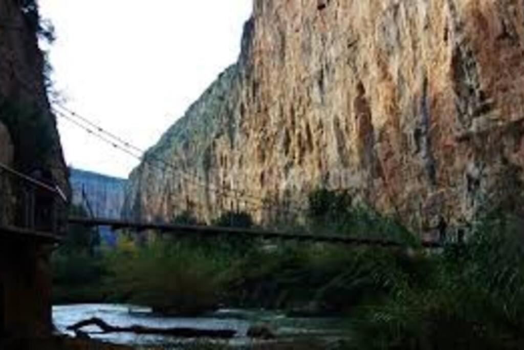 Casa La Higuera Βίλα Chulilla Εξωτερικό φωτογραφία
