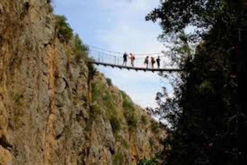 Casa La Higuera Βίλα Chulilla Εξωτερικό φωτογραφία